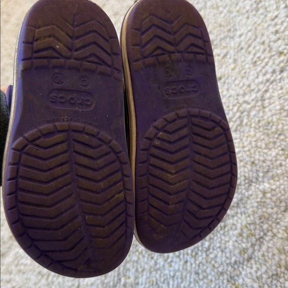 Toddler crocs purple sz 10 - Picture 6 of 8
